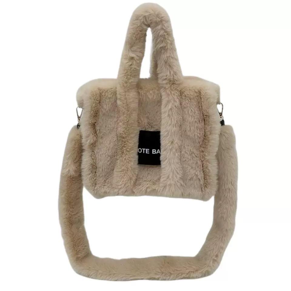 Fuzzy Pink Faux Fur Ladies Winter Handbag Brand Designer Fluffy Plush Sqaure Shoulder Purse 2025 Elegant Women's Tote Bag