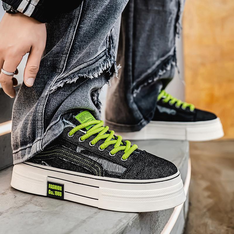 Men’s Blue Sports Shoes Casual Canvas Shoes Street Style Sneakers Students Over Sized Black Skateboard Shoes