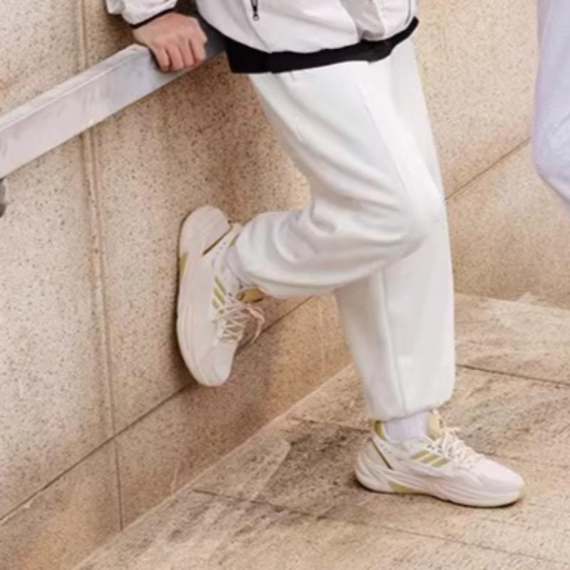"Bobo Shoes" OZWAVE Thick-soled Casual Dad Shoes for Men and Women Made By Adidas Product Code JR3198