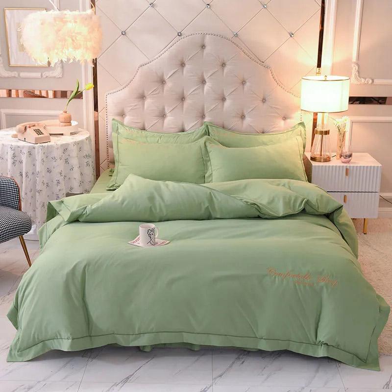 4pcs/set European-style Simple and Modern Solid Color Embroidered Quilt Bedding Bed Skirt Set Bedding Set Comfortable Soft Four-piece Set