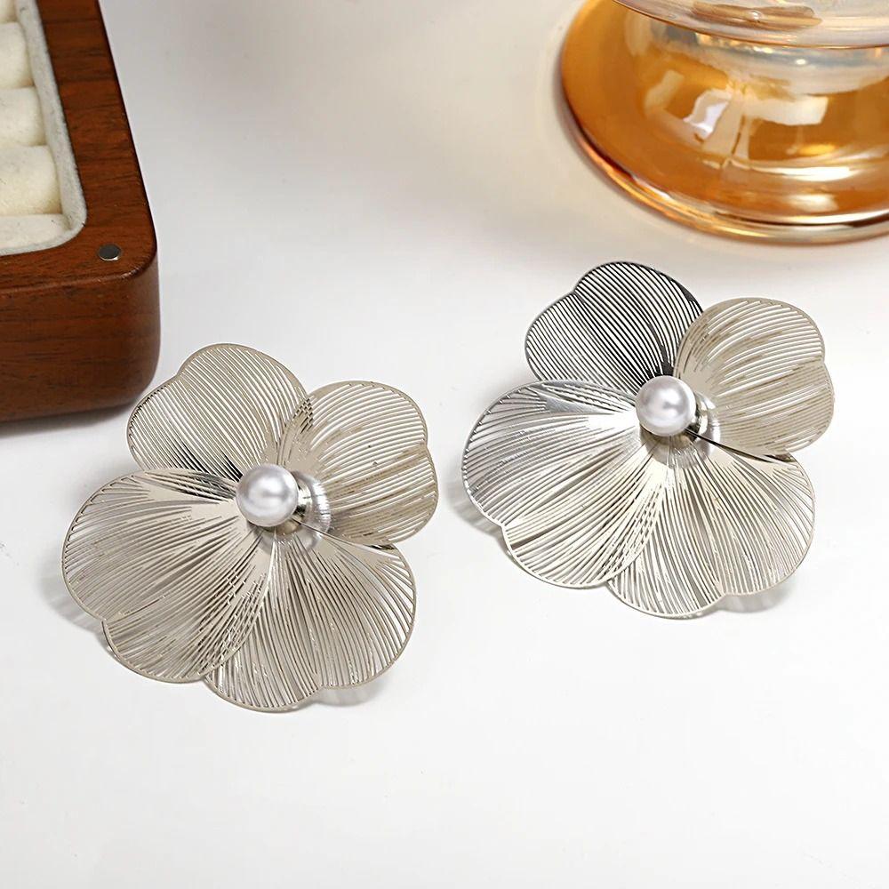 Romantic Elegant Hollow Flower Earrings Big Silver Exaggerated Flower Earrings Jewelry Gifts