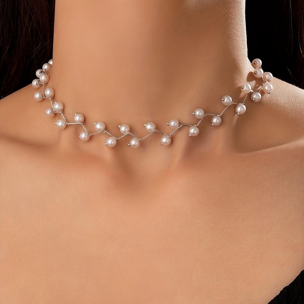 1pc Women's Elegant Thorn Imitation Pearl Choker Necklace, Golden Silvery Black, Bohemian Imitation Pearl Neck Chain