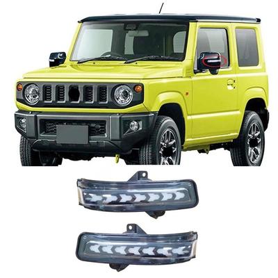 Suzuki Jimny 2019-2020 Rückspiegel mit sequenziellen Blinkern, Puddle Lights und Tagfahrlicht.