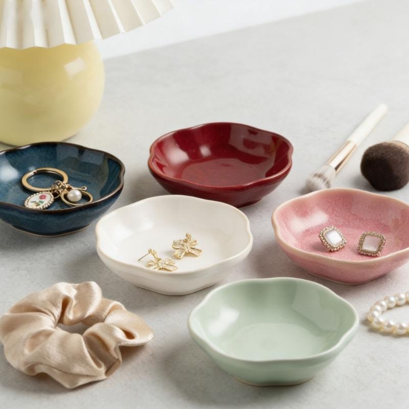 Zeitgenössische Keramikschale für Schmuck und Accessoires Heimdekoration Unverzichtbar für Eingangsbereich oder Wohnzimmer