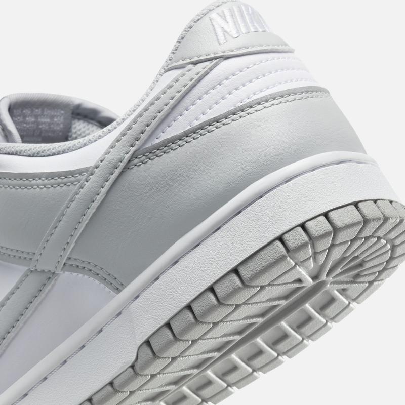 Nike Men's Rubber Tread Low Top Sports Shoes  Spring Board Shoes  Flat Bottom Retro NIKE DUNK LOW HF5441