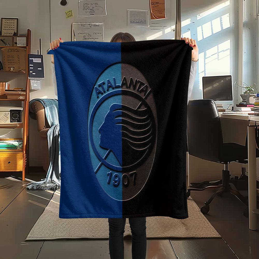 Coperta in Flanella Stampata Logo Atalanta BC, morbida coperta per camera da letto divano, lavabile, merchandising tifoso di calcio, ottimo regalo.