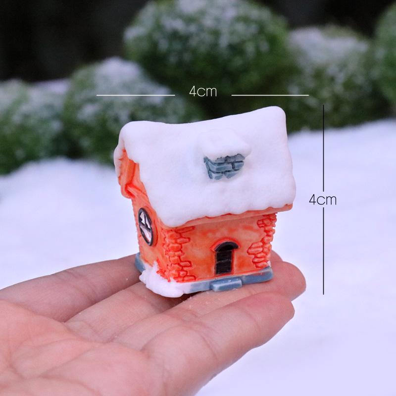 Handmade Mini Sleigh with Santa Claus Christmas Ornaments for Cake and Micro Landscape Decor