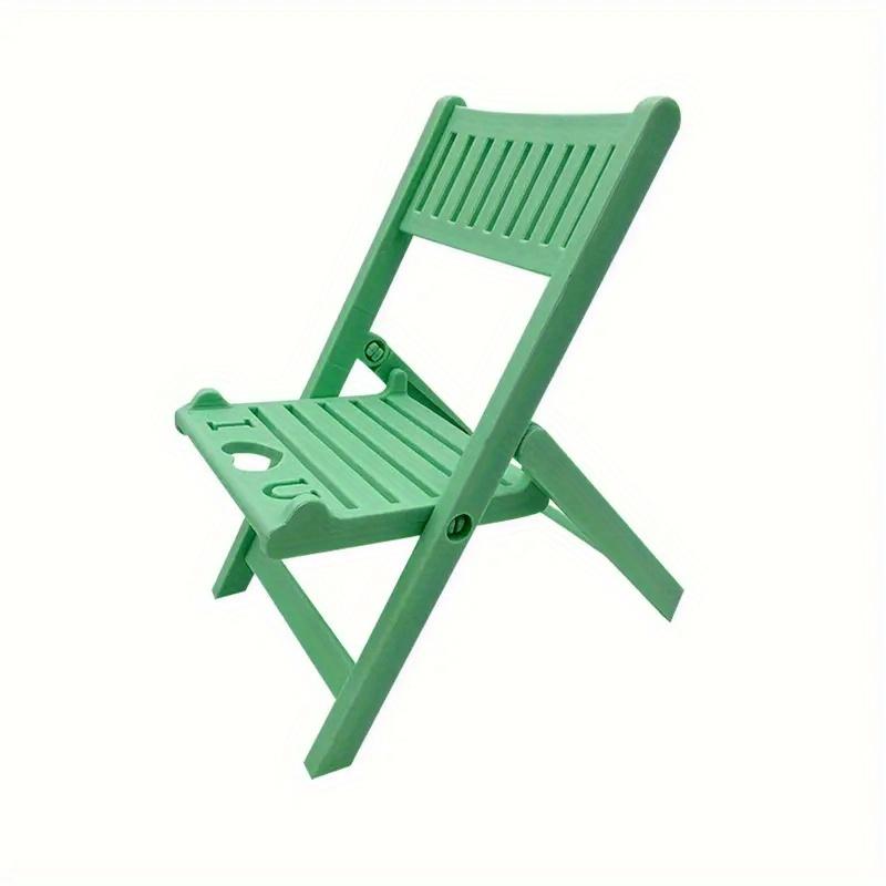 Relax In Style with Our Foldable Beach Chair Phone Stand - Perfect Gift for Any Occasion!