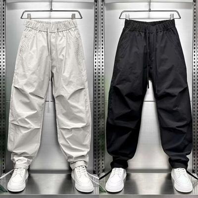 Jogginghose für Herren, Cargohose mit Kordelzug in der Taille und Taschen, lockere Passform, lässige, einfarbige Sporthose für Reisen auf der Straße