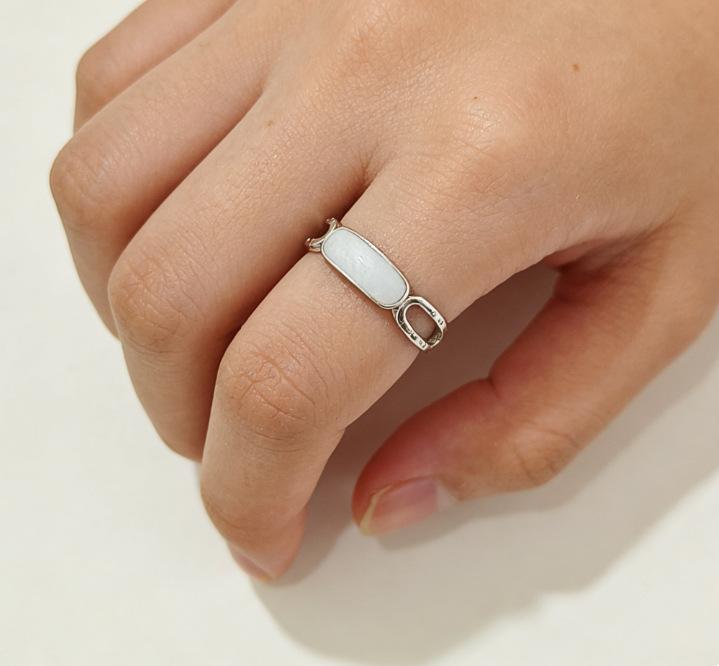 

Simple And Versatile Drip Oil Opening Ring Female Niche Design Versatile Daily Commuting Adjustable Index Finger Ring Female срібний