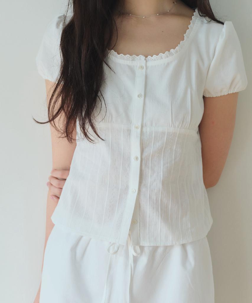 Hombadittingjeu Lace Puff Blouse (White)