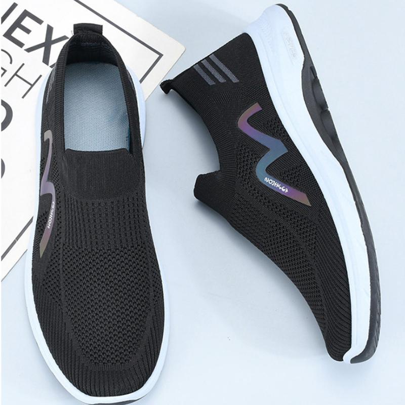 Spring and Summer Breathable Mesh Casual Shoes Comfortable Slip-On Sneakers for Men