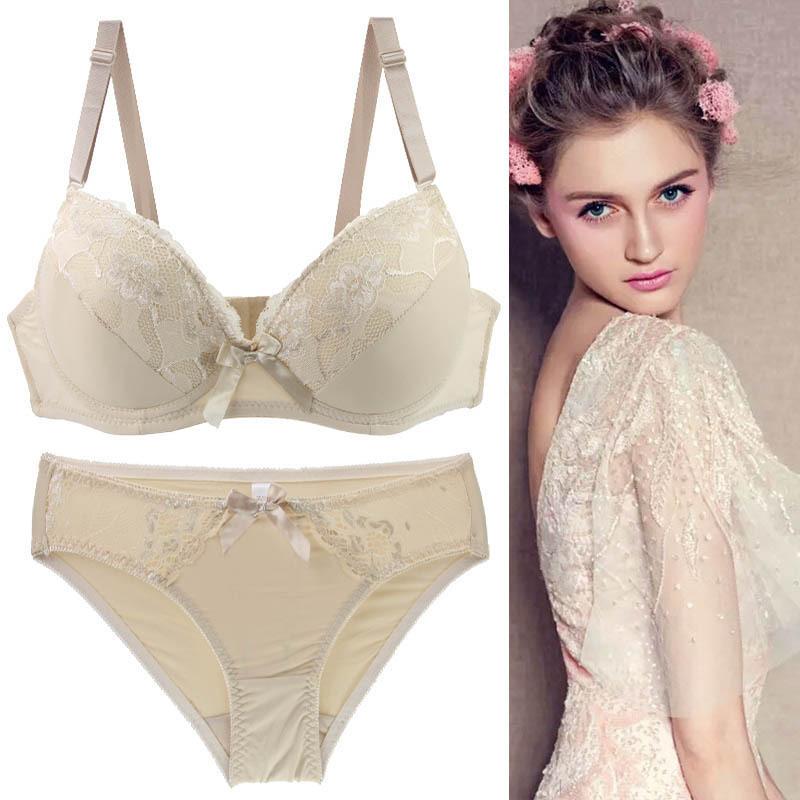 Source Bra Large Size Sexy Lace Splicing Has Steel Rings To Gather Women's Underwear Manufacturers