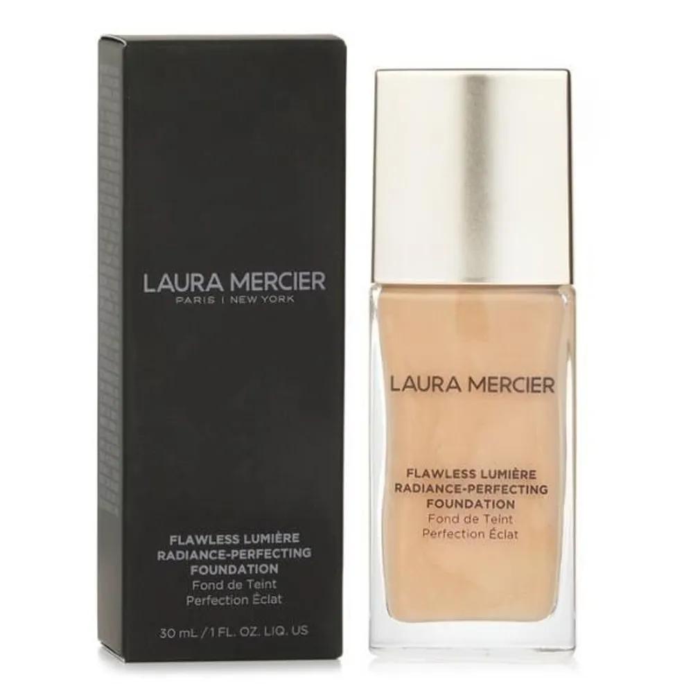 Laura Mercier Flawless Lumiere Foundation - 2n1.5 beige