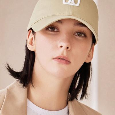 Berretti e cappelli – Berretti e cappelli con visiera