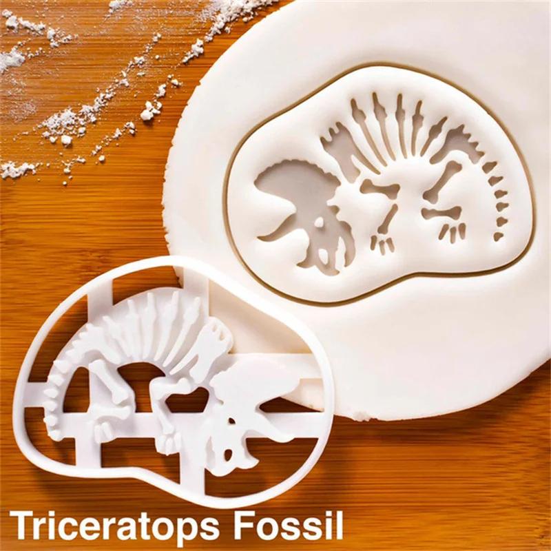 

2022 Halloween Skull Brain Organs Cookie Cutters Plastic 3D Cartoon Pressable Biscuit Stamp Chocolate Mold Cake Decorating Tools