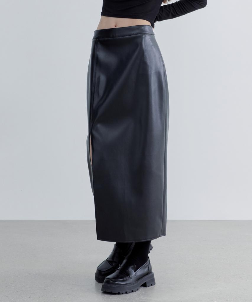 Musinsa Standard Woman Women'S Synthetic Leather Slit Long Skirt [Black]