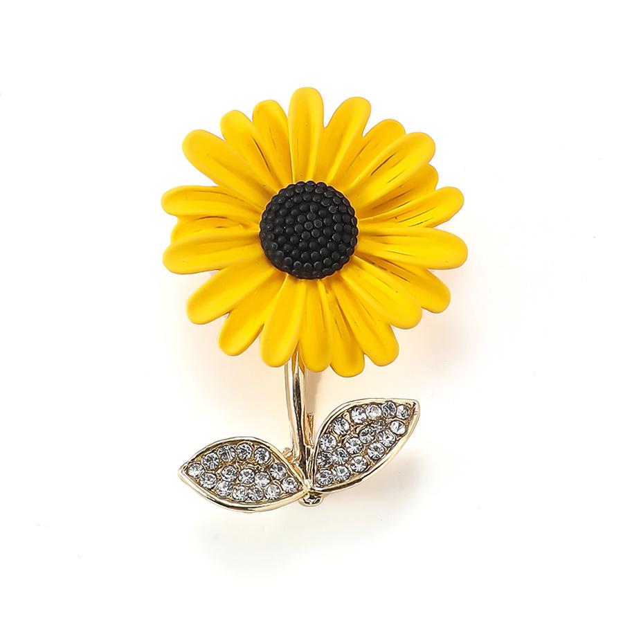 Sunflower Diamond Brooch: Floral Temperament Suit Accessory