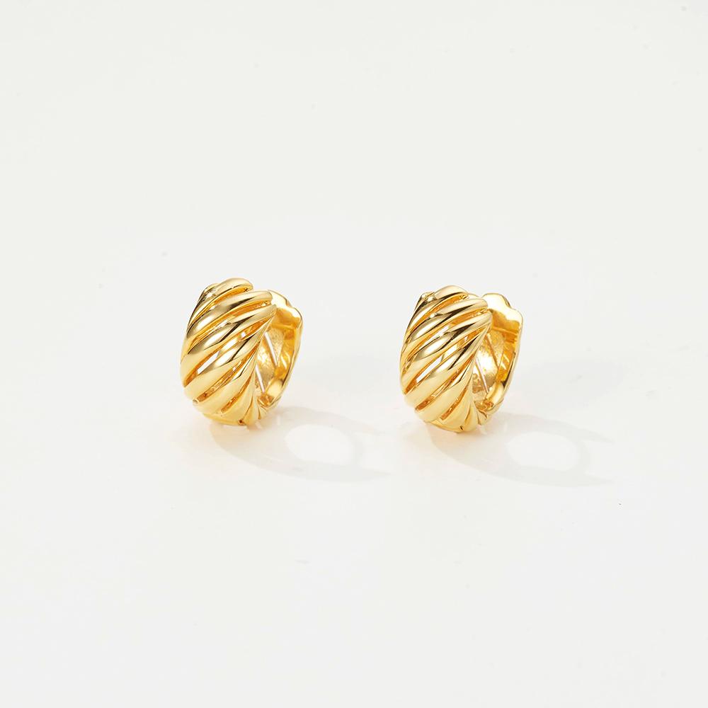 Findelise 925 Croissant One-Touch Earrings