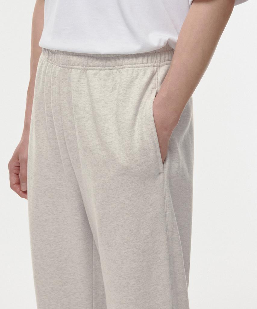 MUSINSA STANDARD Lounge Sweatpants [Oatmeal]