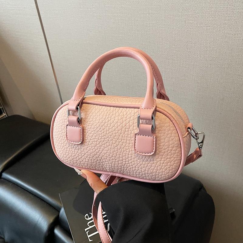 New Women's Bag Fashion Trend Bowling Bag Portable Shoulder Oblique Span Bag Fashion