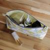 Debbie Simple Pouch L (Blue/Ivory)