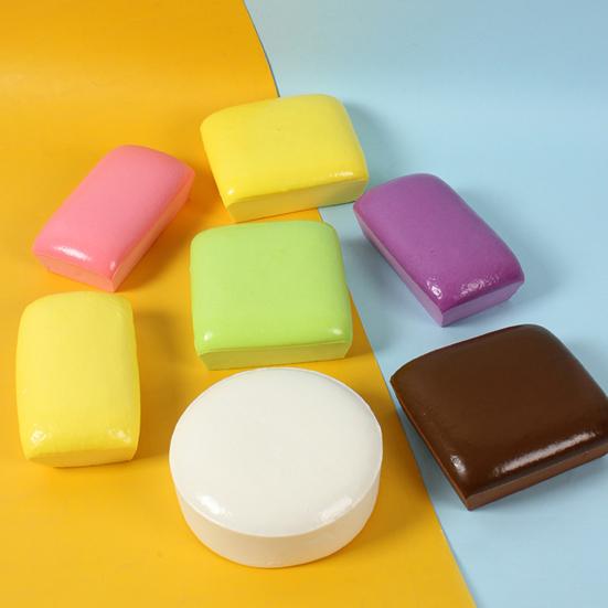 Slow-Rise Squeeze Bread Toy Soft Stretchy Stress Relief Fidget Cute Mini Toast Simulation for Desk Decoration Fun Gift for Kids Adults