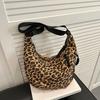 Vintage Leopard Hobos Shoulder Bags for Women Sports Versatile Portable Ladies Crossbody Bag Large Capacity Femlae Handbag Tote