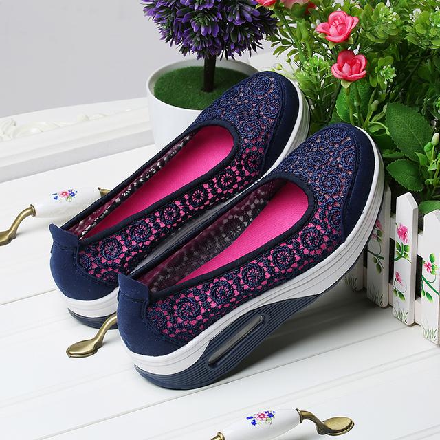 Tênis feminino plataforma primavera senhoras cunhas sapatos casuais rendas tênis feminino confortável feminino altura crescente sapatos femininos