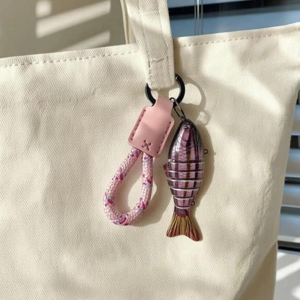 Novelty Multi-jointed Fish Keychain Hand-wrapped Leather Wooded Keyring  Backpack Decor