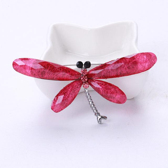 

Creative Insect Dragonfly Pin Brooch Cartoon Crystal Stone Brooches All Match Coat Clothing Accessories CorsageWedding Jewelry розовый