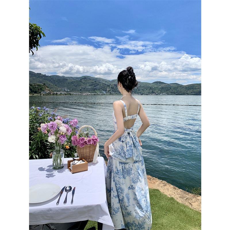 French Backless Suspender Blue Floral Dress Seaside Photo Vacation Dress Back Bow Dress Women's Summer