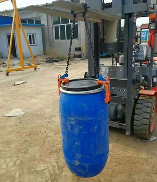 Double-Chain Forklift Eagle Beak Drum Lifting Hook and Spreader Clamp