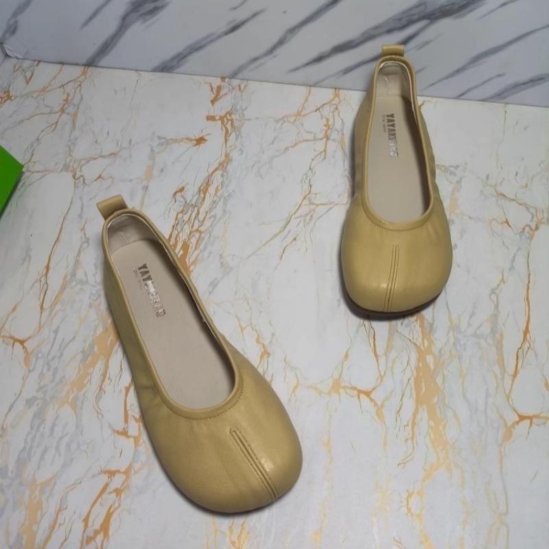 French evening wind single shoes women's shoes 2025 spring and summer grandma shoes soft sole flat bottom round head shallow mouth bean shoes gentle l