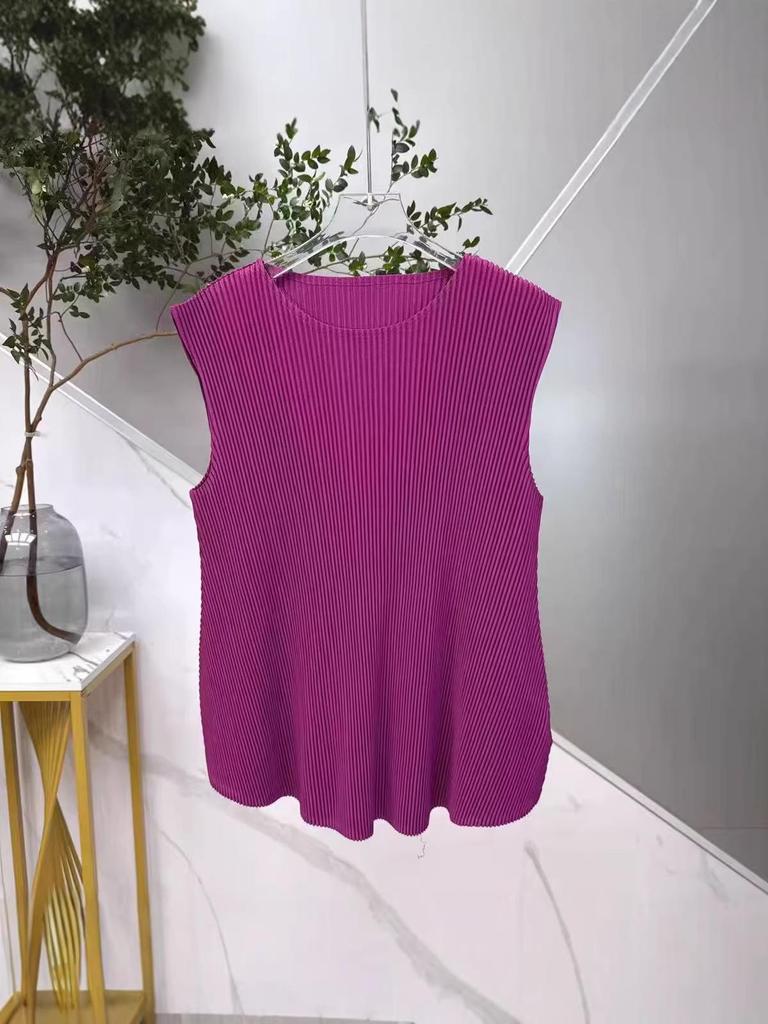 2026 Spring Women's Ruffled Round Neck Sleeveless Vest - Casual and Versatile Pullover Top