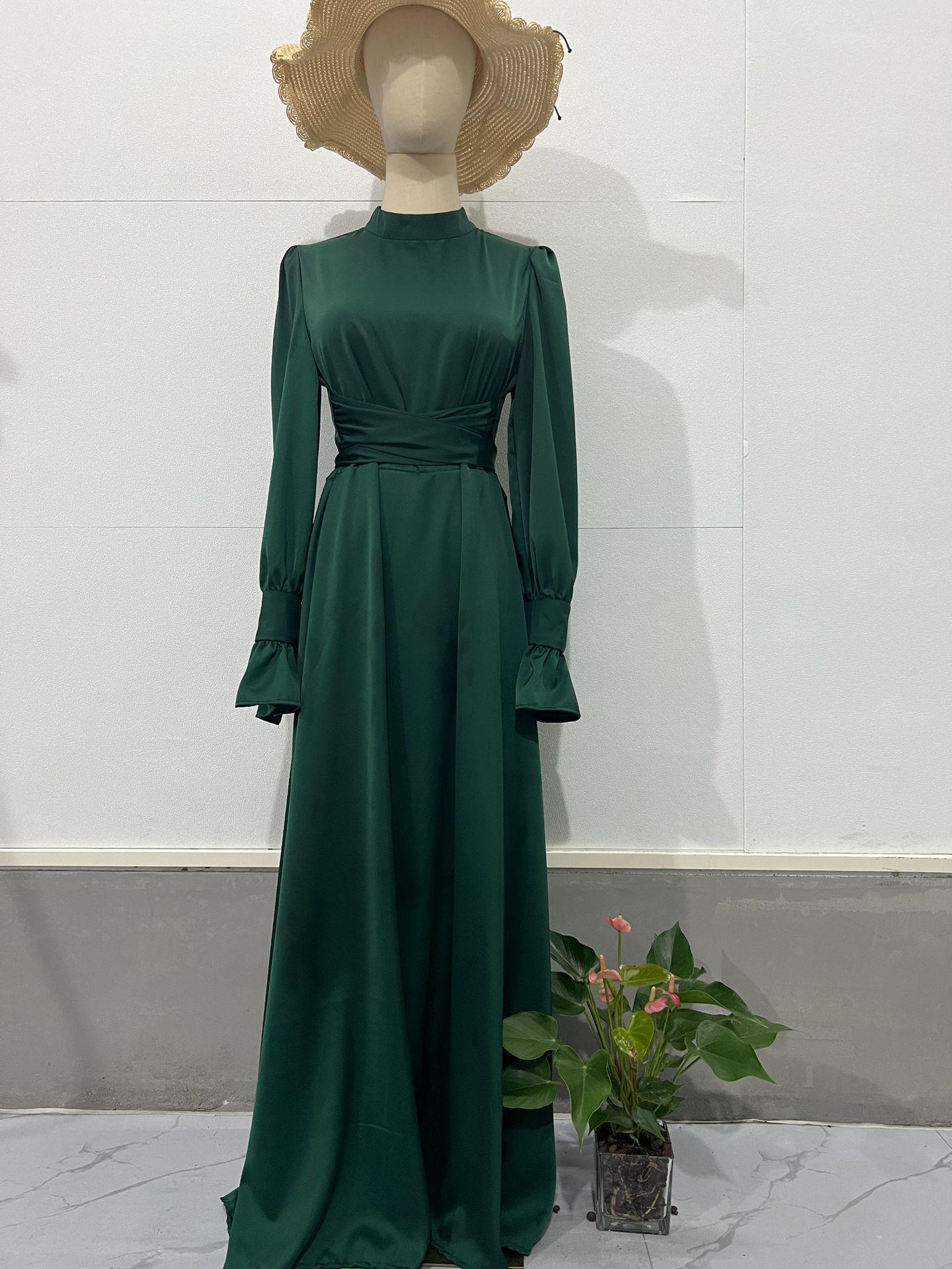 

Autumn 2025 European & American Fairy-Style Green Dress with Puff Long Sleeves S