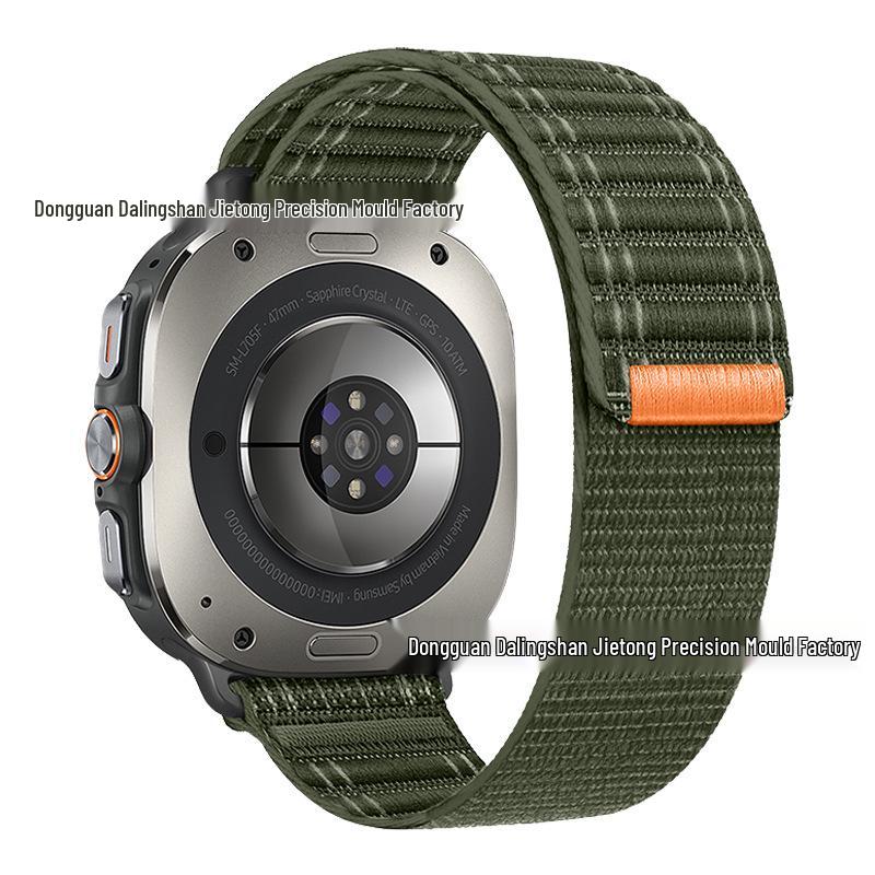 

Ремешок Samsung Watch7 47мм Ultra из нейлона с волнообразным узором Silver Connector