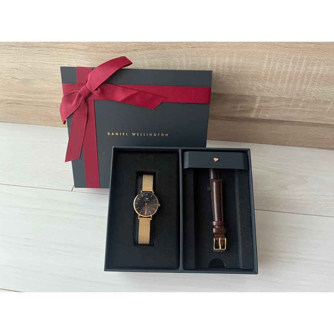 Used DANIEL WELLINGTON/Ladies watch