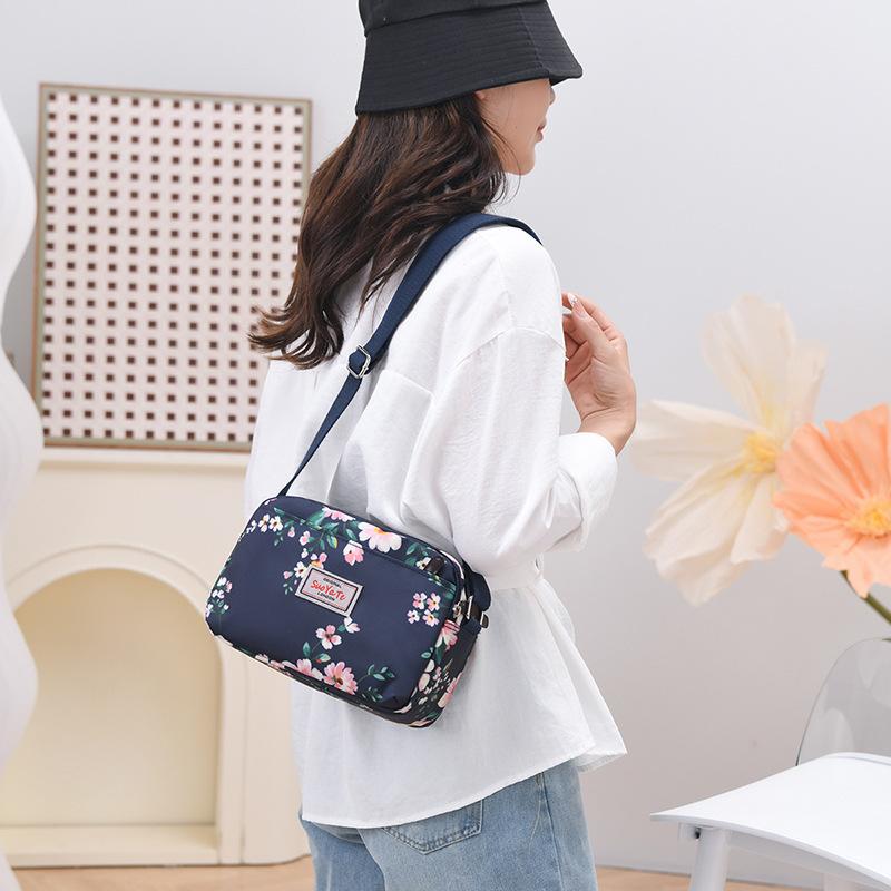 Printed Shoulder Bag Women's Lightweight Crossbody Bag Mother Bag