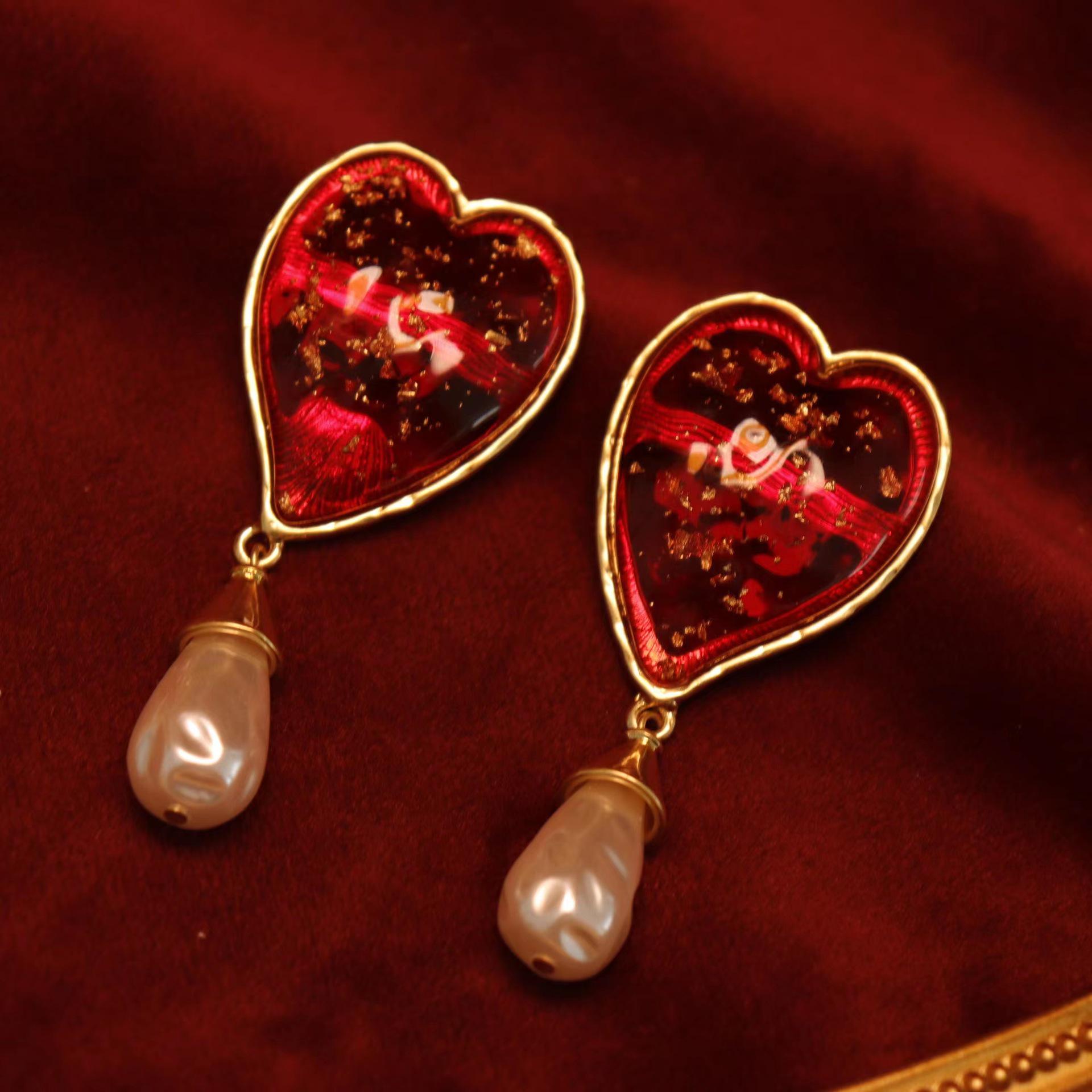 Retro Hong Kong Style Red Heart Earrings with Glazed Resin, Glitter, and Pearl Inlay