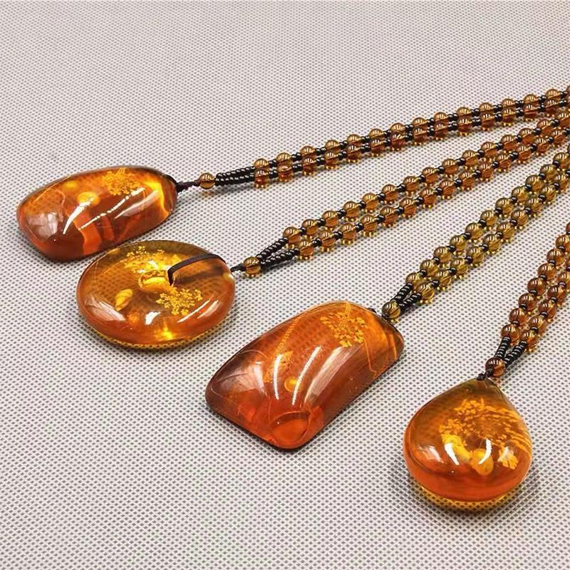 Retro Amber Pendant Necklace For Men And Women Long Pendant Sweater Chain Mother's Day Gift