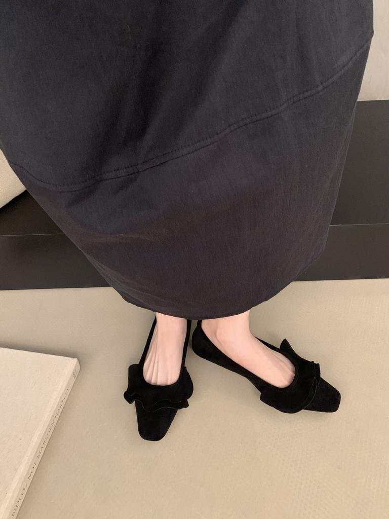 Ladyshoes 2025 new Korean version of spring and autumn versatile square head soft-soled flat shoes women's suede shallow mouth one-pedal single shoes