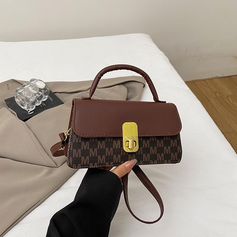 Summer New Women's Bags, Personalized Texture Commuter Bags, Popular Contrasting Colors, Versatile Messenger Bags, Shoulder Small Square Bags