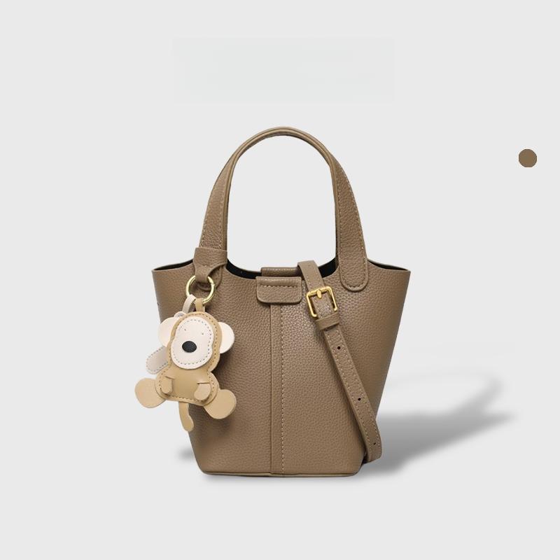 

Niche design handbag women s autumn and winter 2025 new trendy fashion bucket bag versatile shoulder handbag No specification