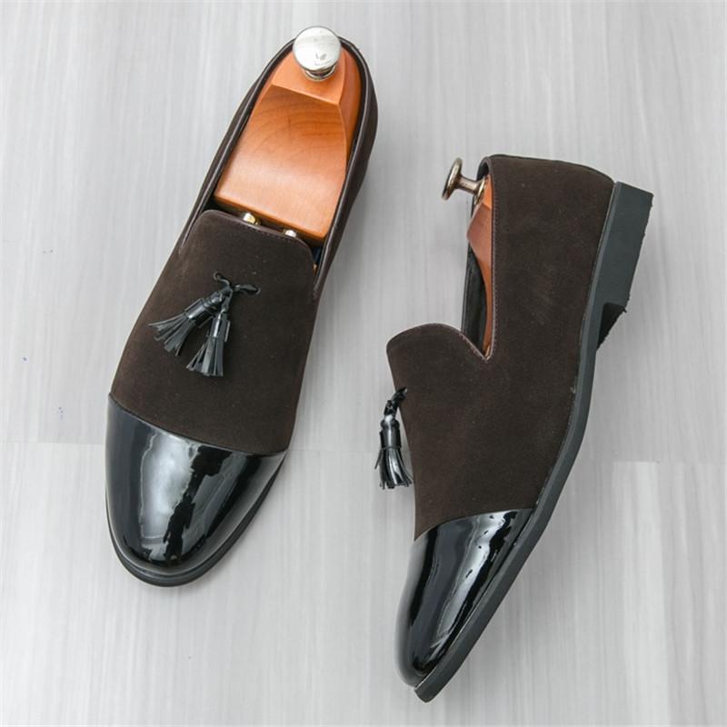 Mode Britischer Gentleman Quasten Slipper Neue Herren Spitzlackschuhe Männliche Designer Formale Hochzeitskleidung Homecoming Schuhe