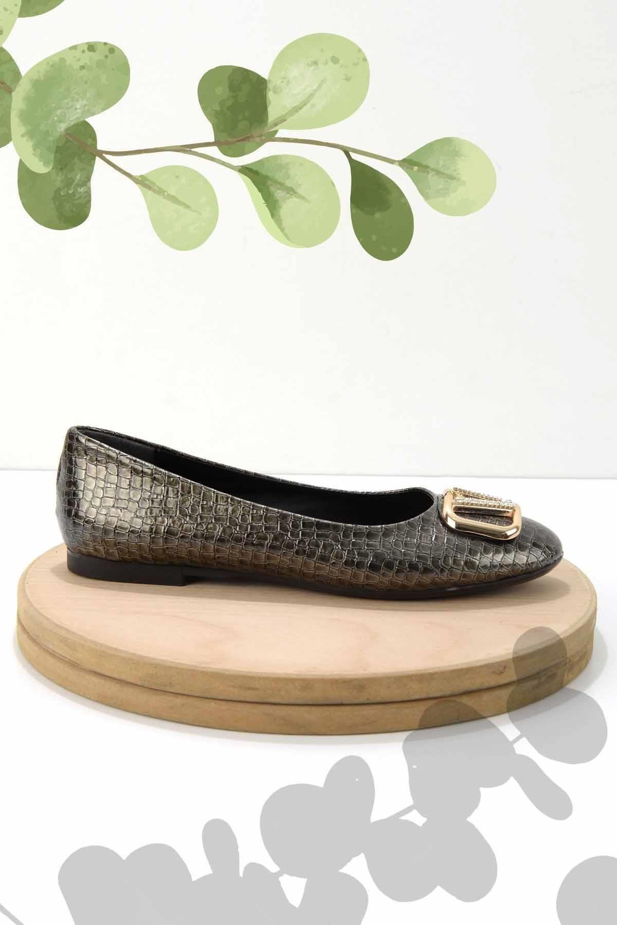 

Женские модные балетки на плоском каблуке, платиновые балетки из крокодиловой кожи 36