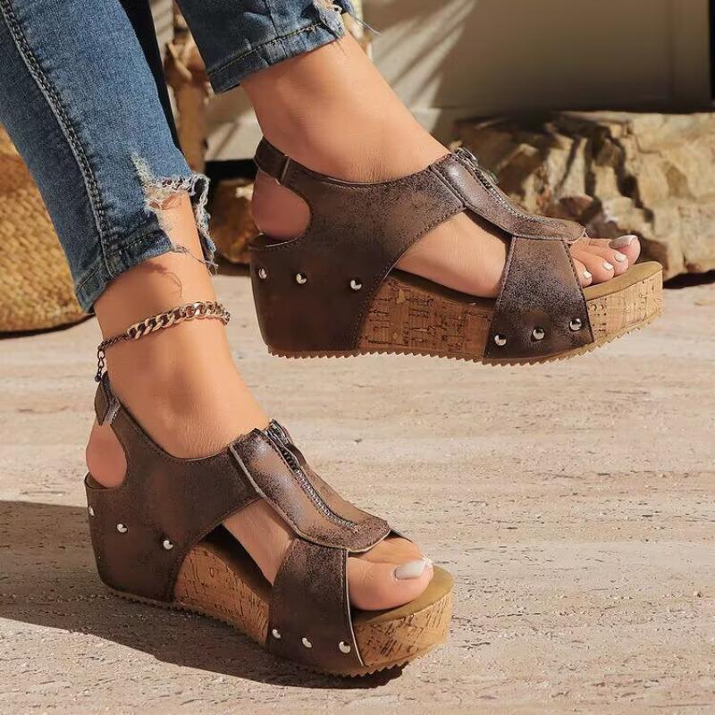 Summer New Muffin Platform Sandals Wedge Heel Fish Mouth Sandals One-word Large Size Rivet Open-toed Women's Shoes