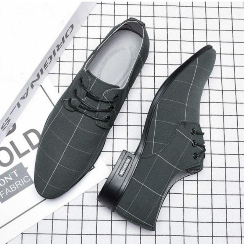 2025 Men's Pointed Casual Canvas Dress Business Shoes Summer Breathable Korean Version Trend Versatile Men's Shoes