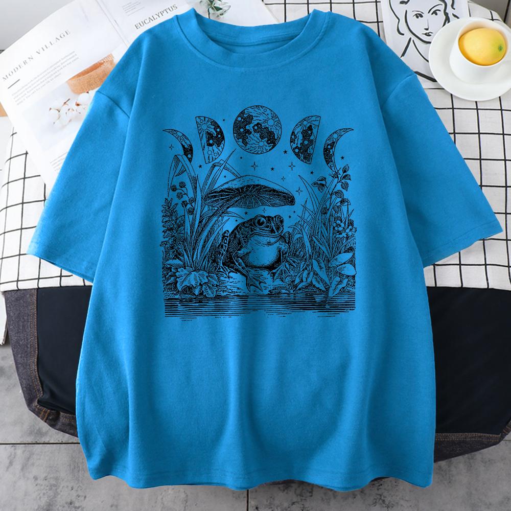 Cute Cottagecore Aesthetic Frog Mushroom Moon Witchy Men Tee Clothing Vintage Casual Oversize Cotton T-Shirts Creative Mans Tops