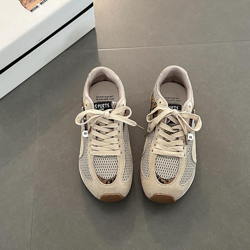 

Модные ретро легкие туфли на толстой подошве с внутренней платформой, увеличивающей рост, обувь Форреста Гампа для женщин, летняя новинка 2025 года, спортивная повседневная обувь с круглым носком 40 леопардовый